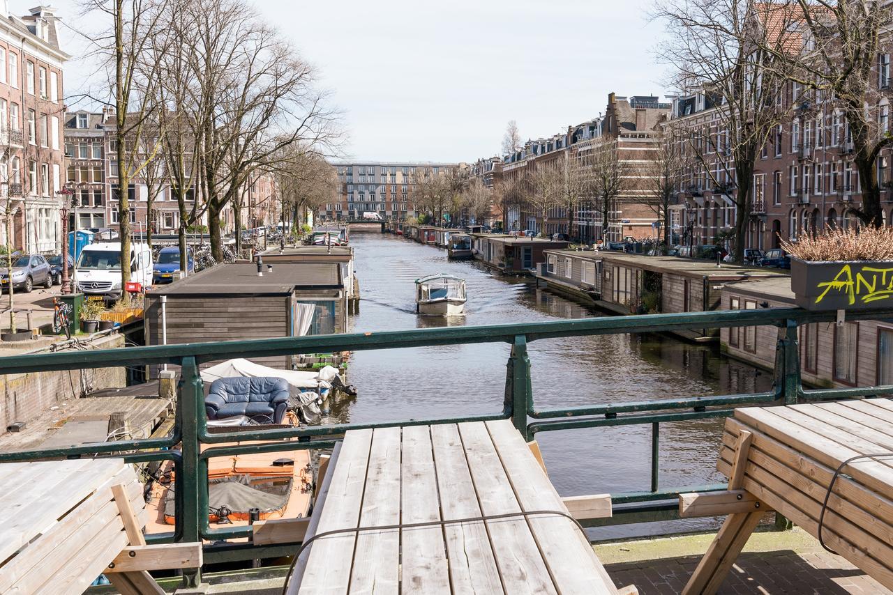 Houseboat Lady Jane Hotel Amsterdam Exterior photo