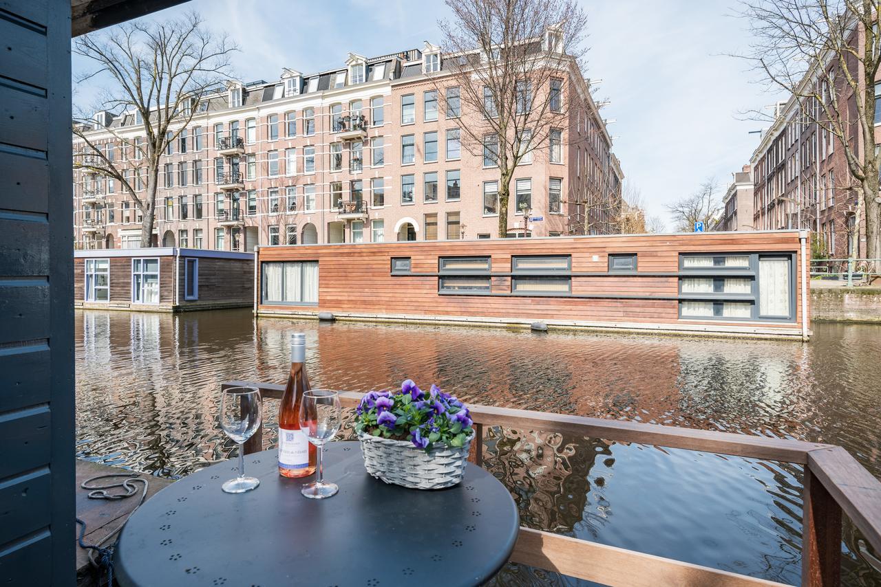 Houseboat Lady Jane Hotel Amsterdam Exterior photo